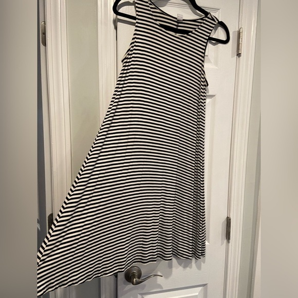 Old Navy Size S Black White Stripe Sleeveless A Line Knit Stretch Mini Dress - Picture 3 of 11